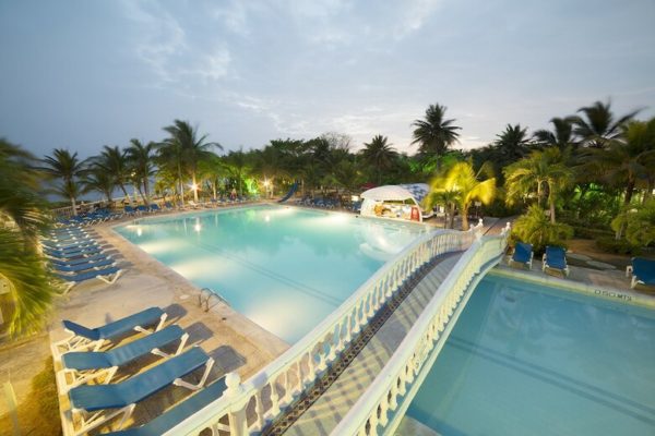 Pasadia Cocoliso Resort - Imagen 2